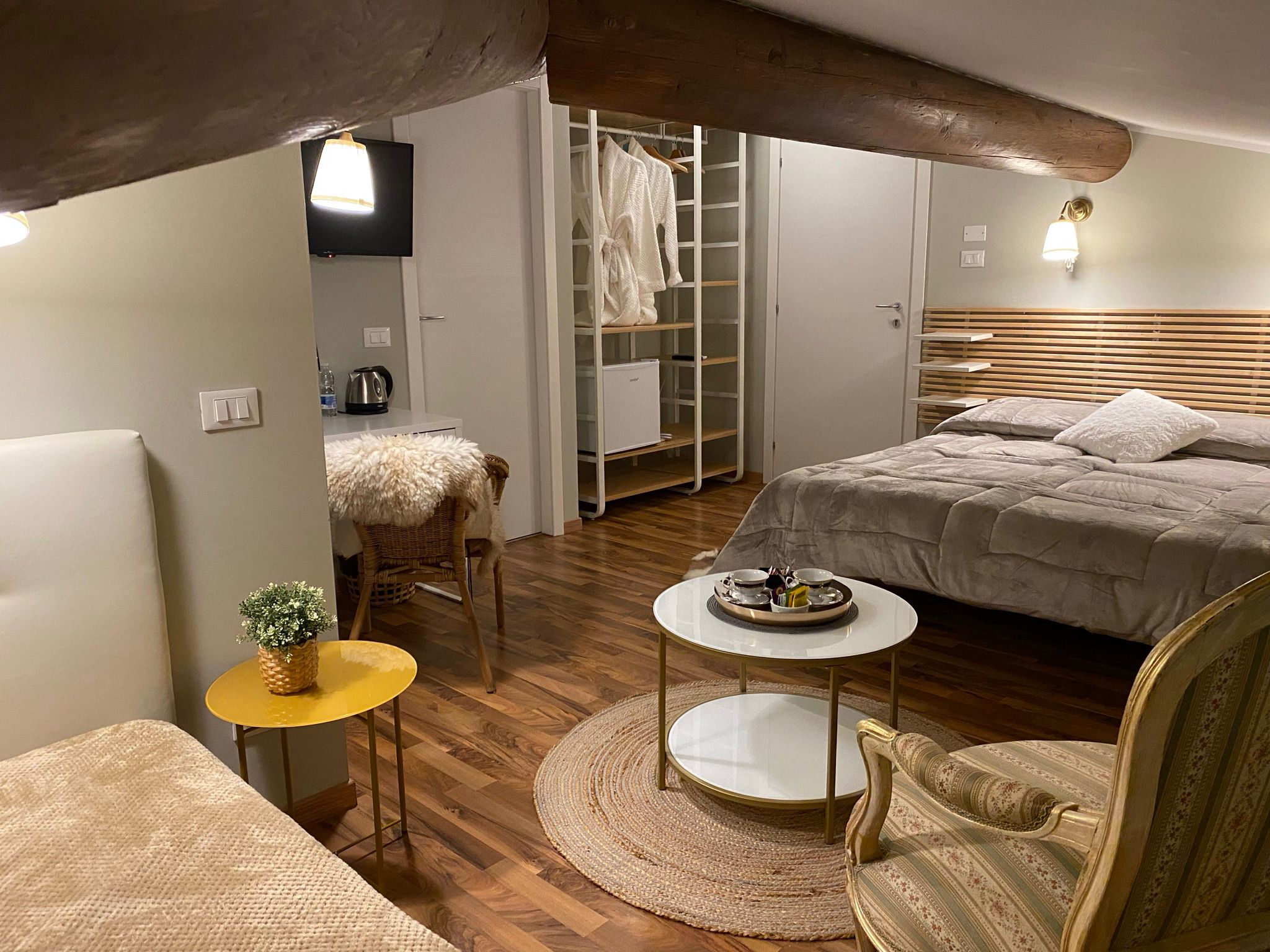 Room 6